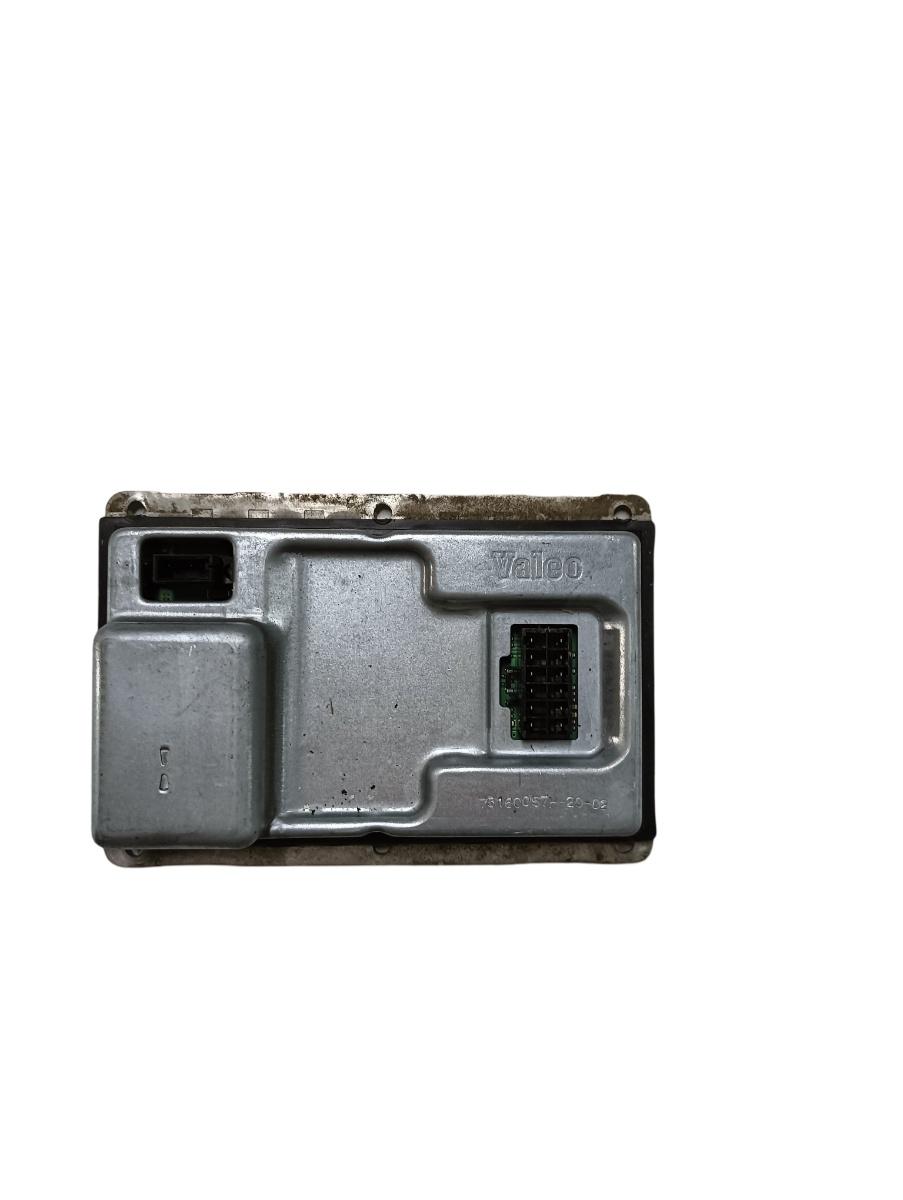 Balast faruri cu xenon stanga fata VOLKSWAGEN TOUAREG 7LA, 7L6, 7L7 2002 - 2013 3d0909157
