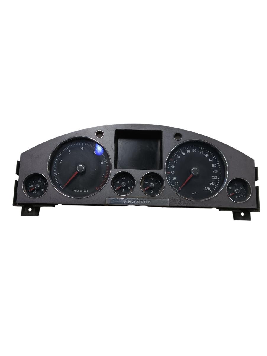 Ceas bord  VOLKSWAGEN PHAETON 3D_ 2002 - 2016