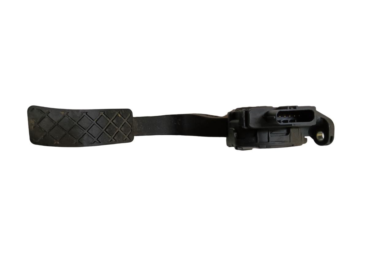 Pedala de acceleratie stanga fata AUDI A4 IV 8K2, B8 2007 - 2015 8k1721523 – foto 2