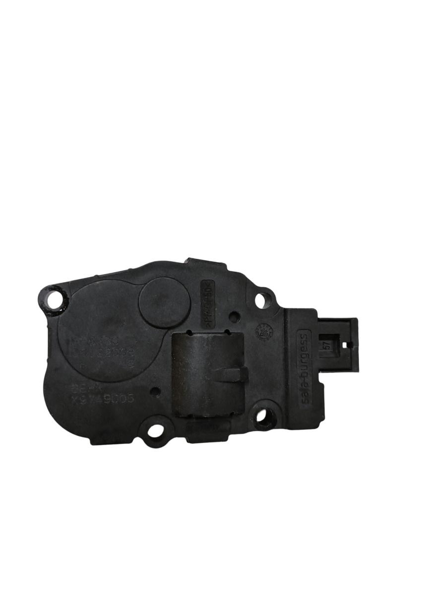 Actuator/motoras clapeta aer AC AUDI A4 IV Avant 8K5, B8 2007 - 2015 08122008