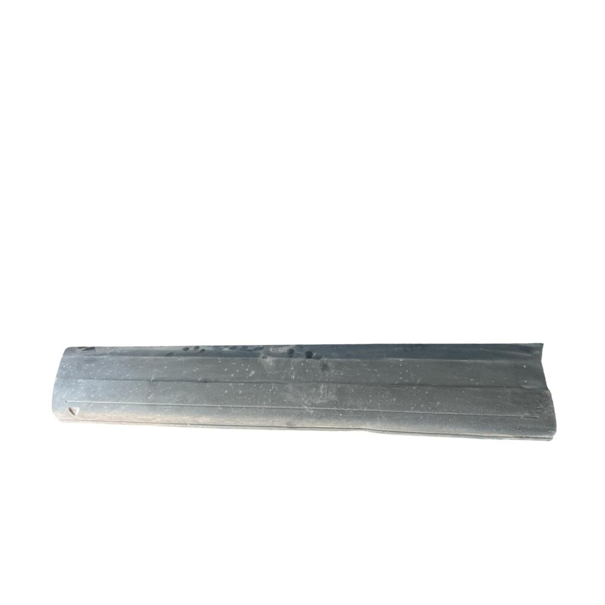 Bandou portiera stanga fata VOLKSWAGEN TIGUAN 5N_ 2007 - >