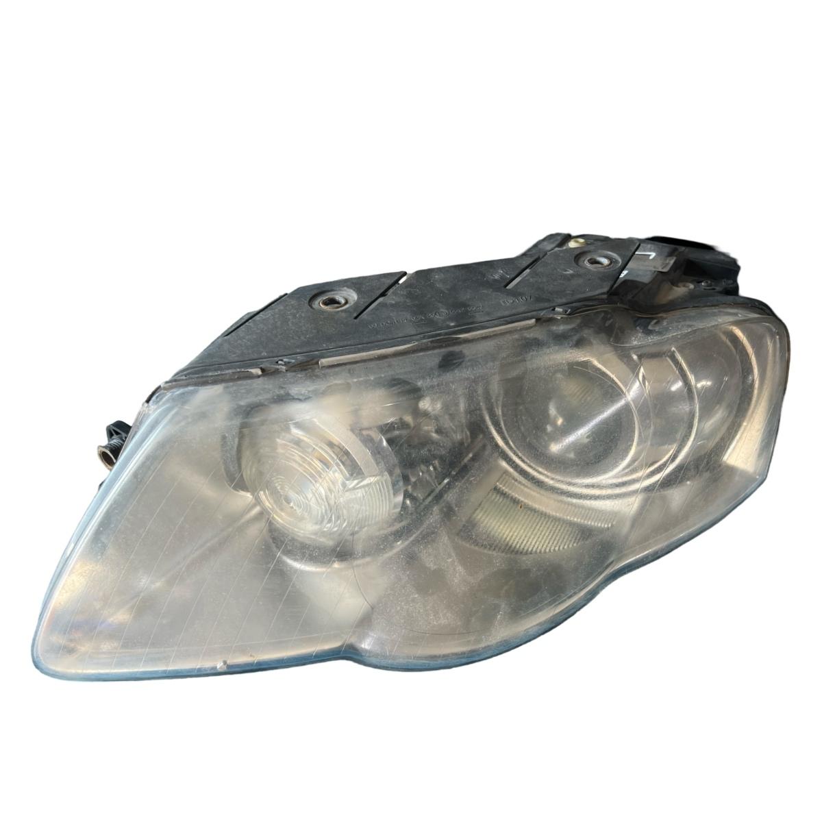 Far stanga VOLKSWAGEN PASSAT 3C2 2005 - 2010 3C0941751C