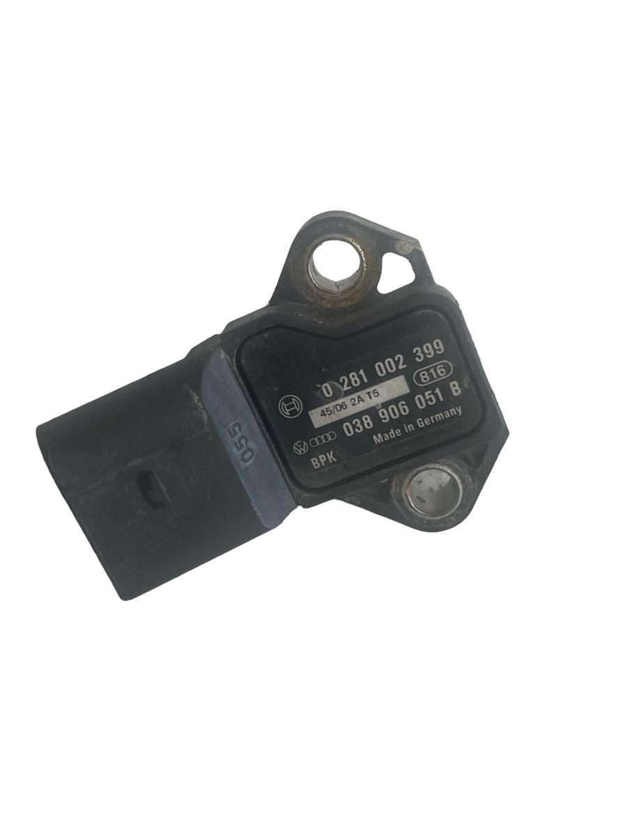 Senzor galerie admisie VOLKSWAGEN CADDY III Box 2KA, 2KH, 2CA, 2CH 2004 - 2015 2.0 SDI BDJ, BST 038906051B
