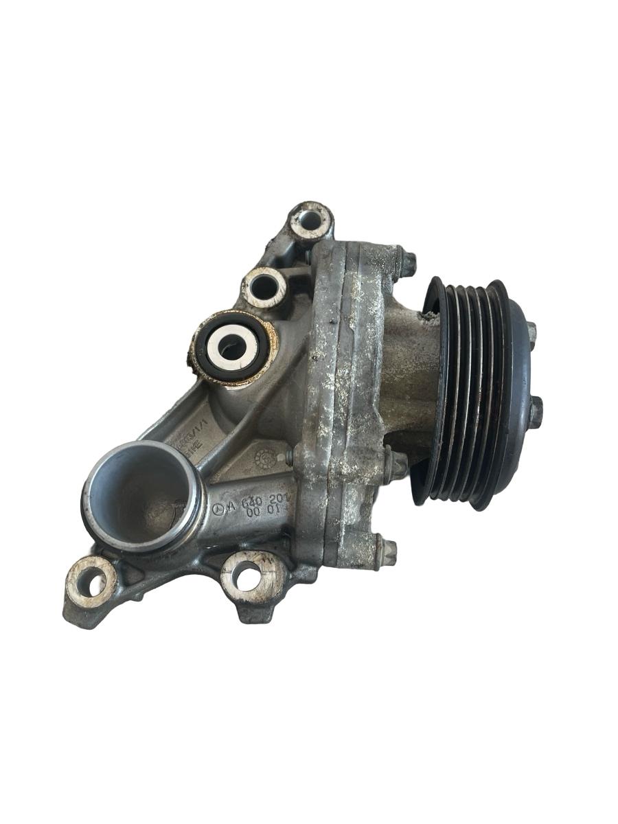 Pompa de apa MERCEDES-BENZ A-CLASS II W169 2004 - 2012 2.0 A 180 CDI OM 640.940 A6402010001