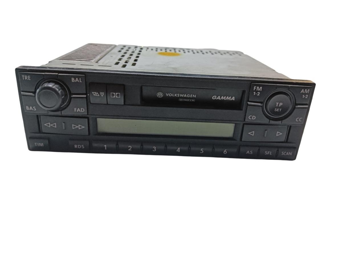 Casetofon VOLKSWAGEN GOLF IV 1J1 1997 - 2007 1j0035186d