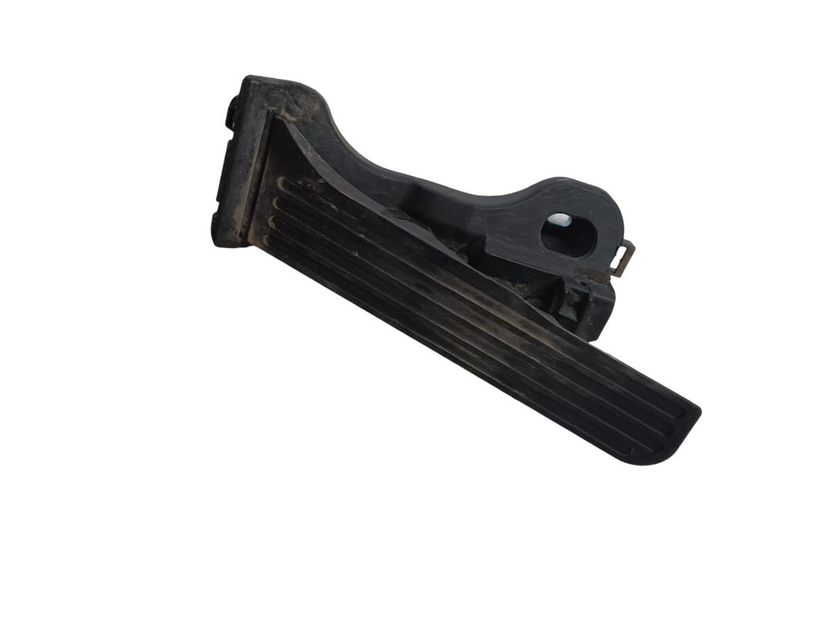 Pedala de acceleratie VOLKSWAGEN PASSAT 3C2 2005 - 2010 HELLA 1k1721503l