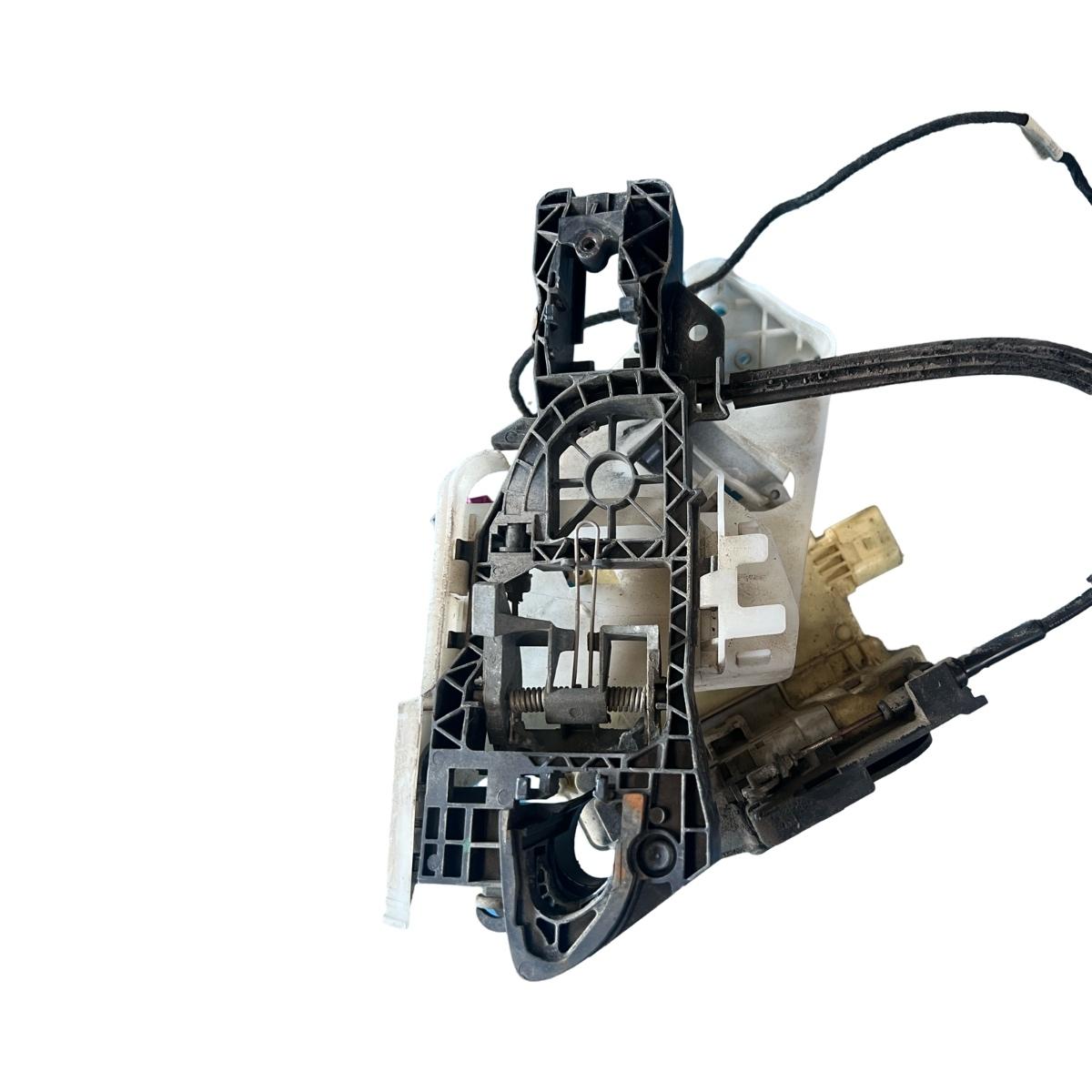 Broasca usa dreapta spate VOLKSWAGEN PASSAT Variant 3C5 2005 - 2011