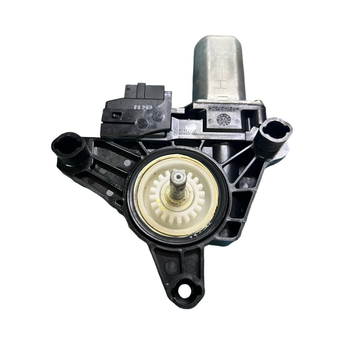 Motoras geam pivotant dreapta spate MERCEDES-BENZ C-CLASS W205 2013 - >