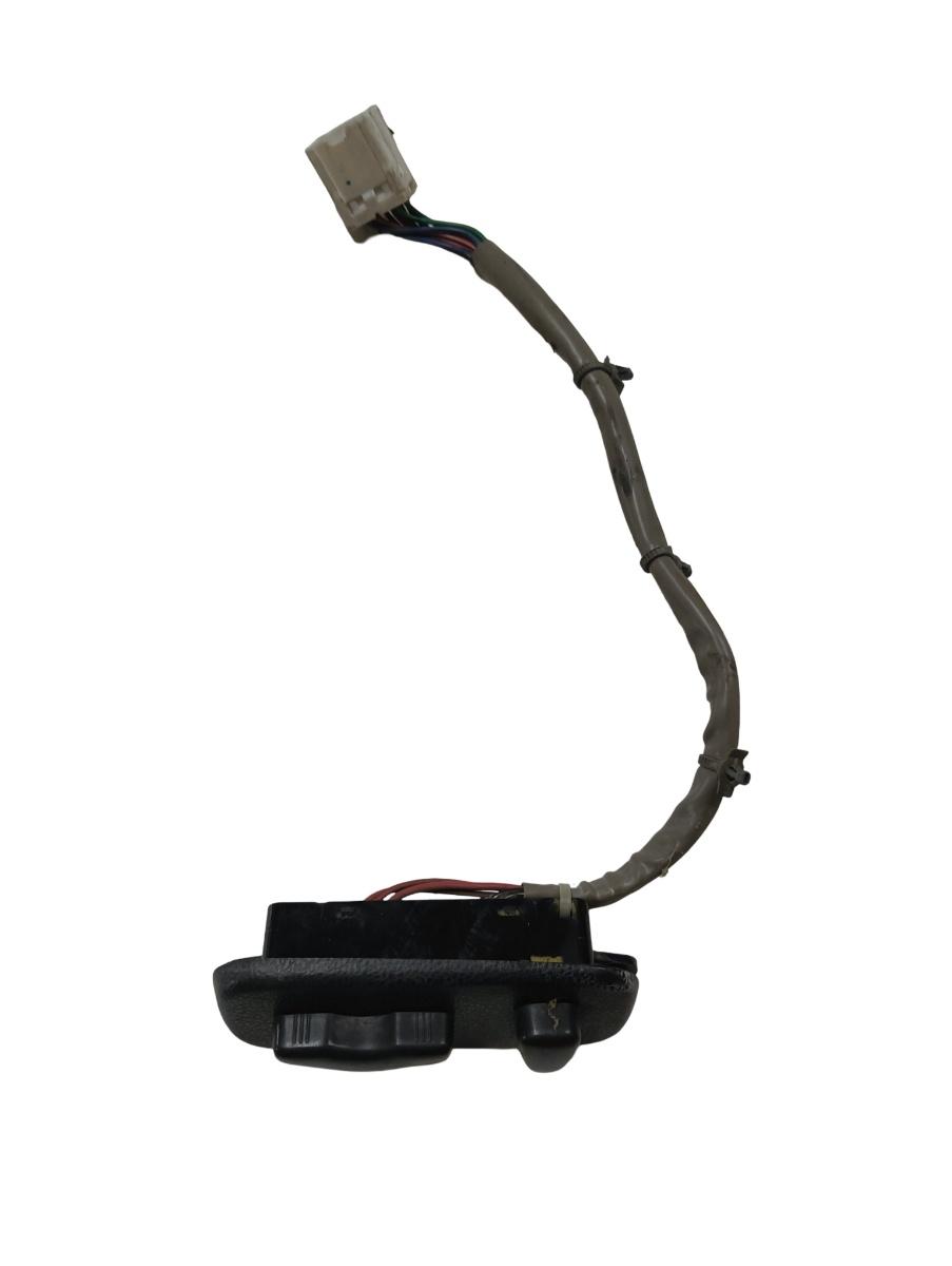 Buton reglaj scaun stanga fata NISSAN X-TRAIL T30 2001 - 2013