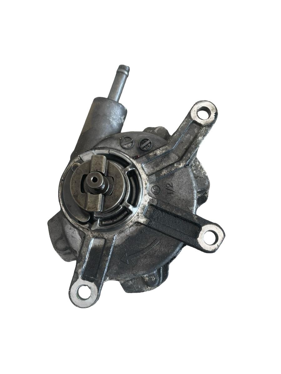 Pompa de vacuum LEXUS IS II Saloon GSE2_, ALE2_, USE2_ 2005 - 2013 2.2 220d 2AD-FHV – foto 2