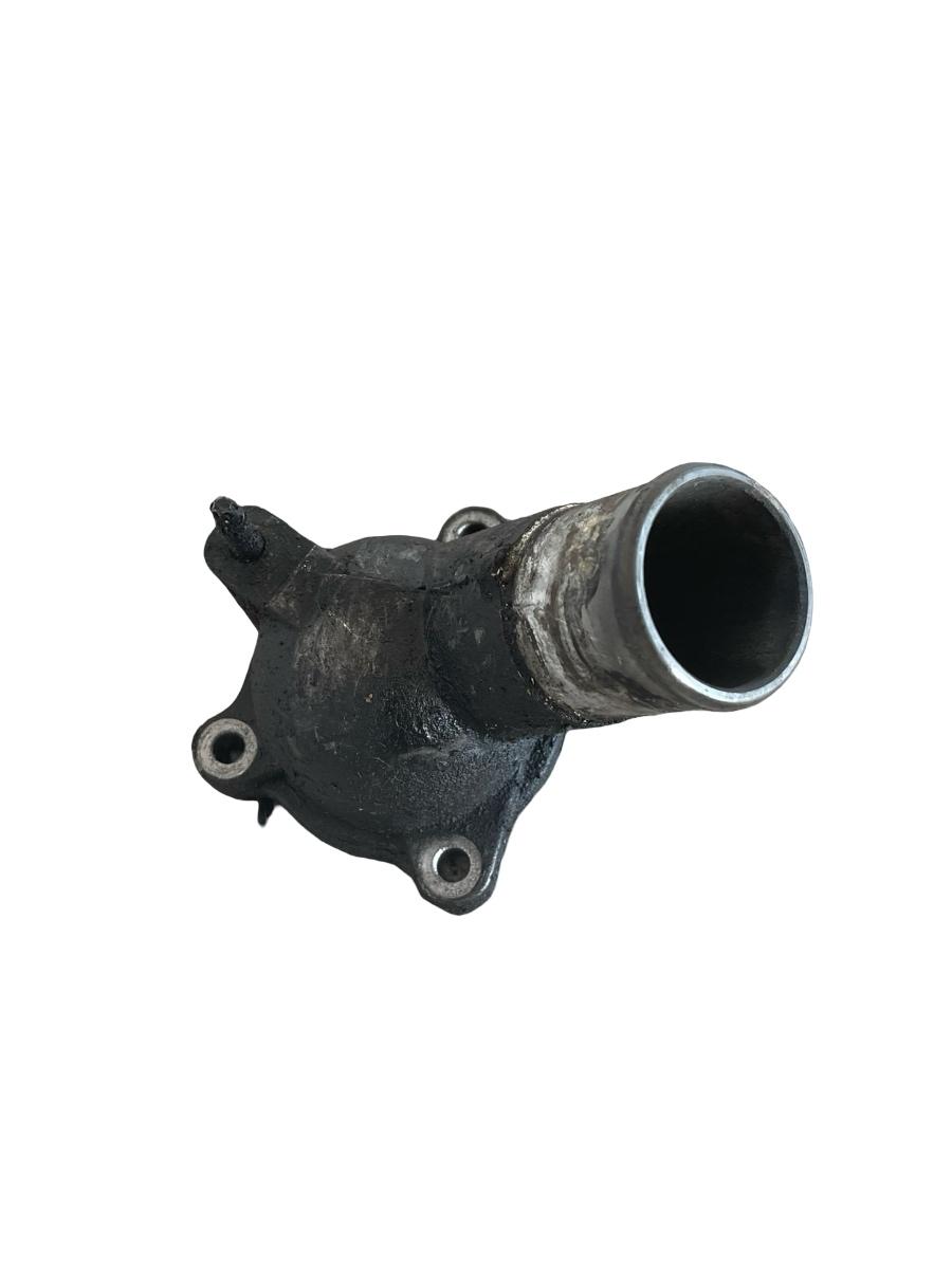 Carcasa termostat LEXUS IS II Saloon GSE2_, ALE2_, USE2_ 2005 - 2013 2.2 220d 2AD-FHV – foto 2