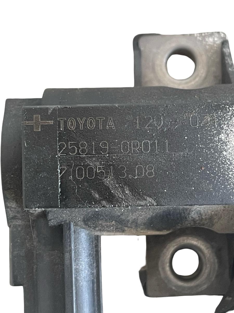 Supapa vacuum LEXUS IS II Saloon GSE2_, ALE2_, USE2_ 2005 - 2013 2.2 220d 2AD-FHV 25819-0R011 – foto 2