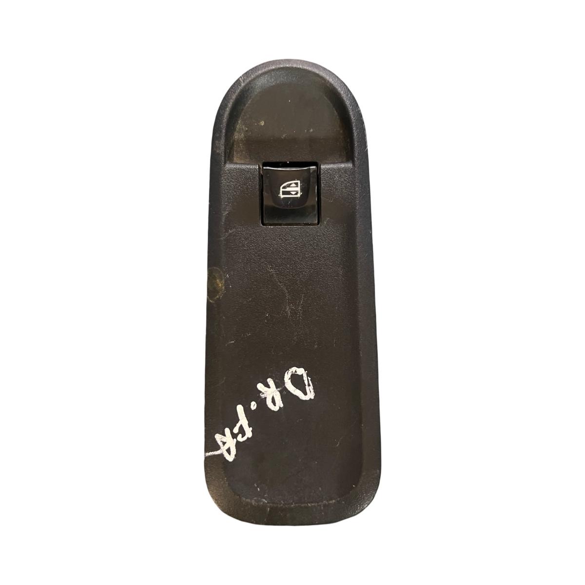 Butoane geamuri electrice dreapta fata DACIA DUSTER 2010 - >