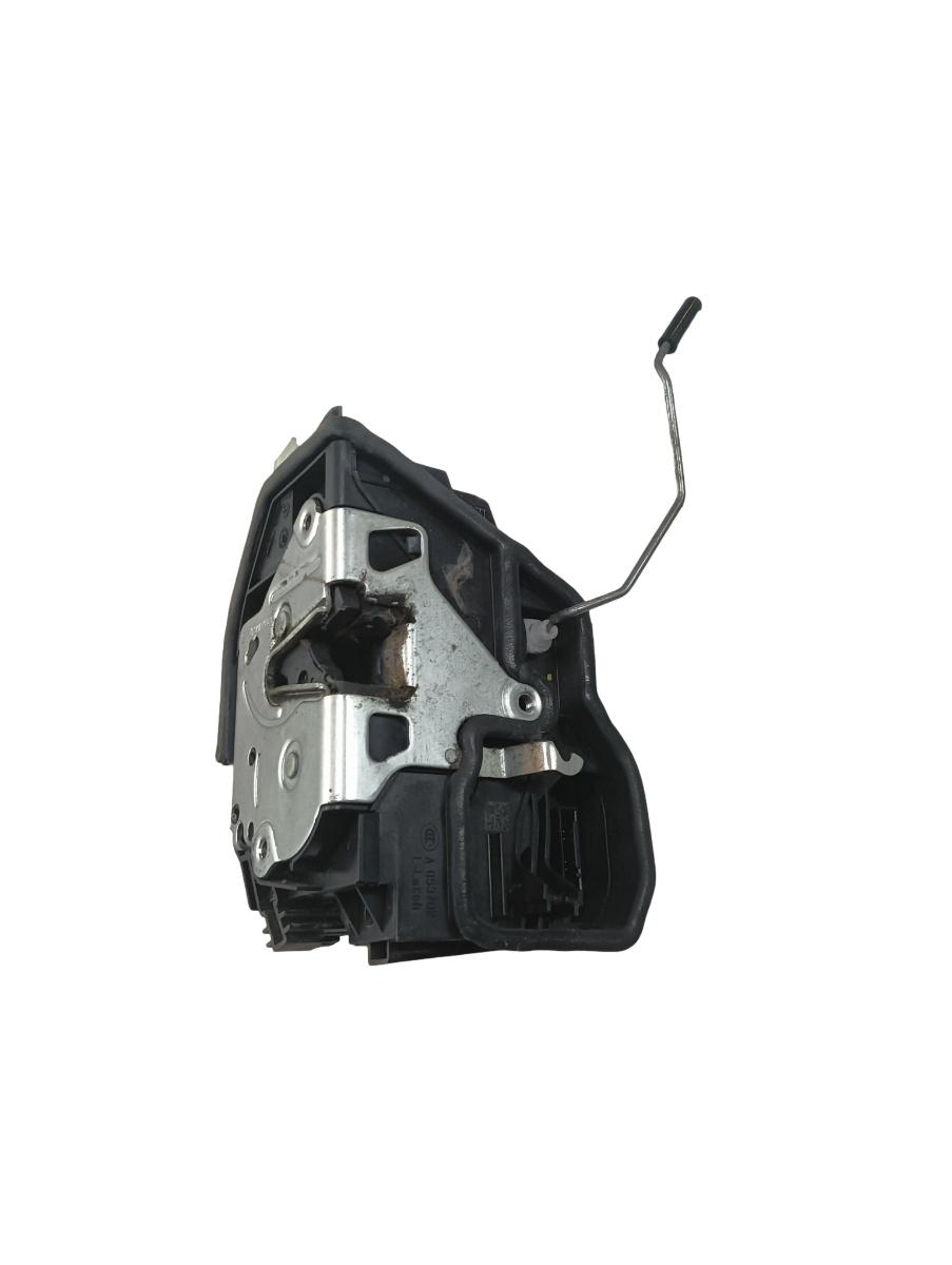 Broasca usa stanga fata BMW X1 I E84 2009 - 2015