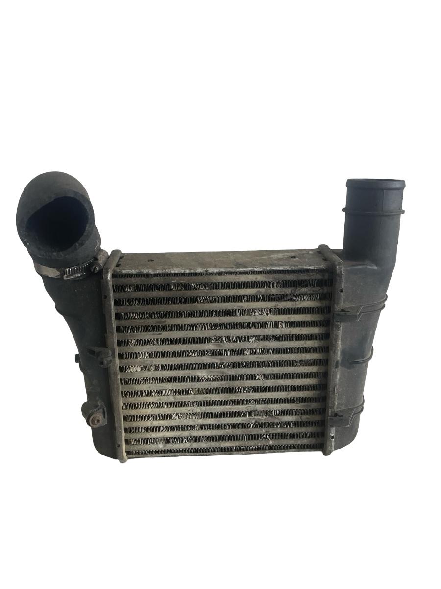 Radiator intercooler AUDI A4 II 8E2, B6 2000 - 2005 1.9 TDI AVB 8E0145805F