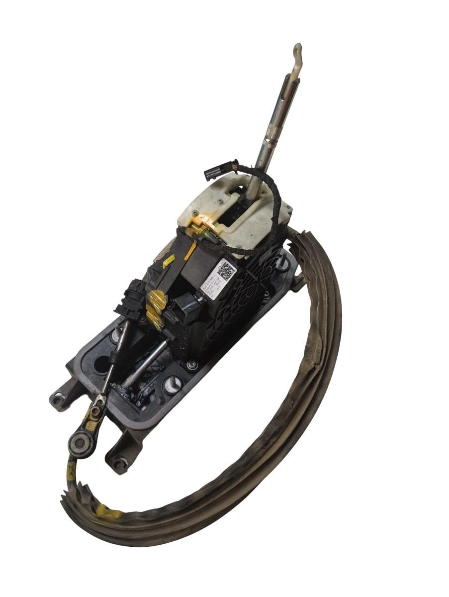 Schimbator de viteze/selector VOLKSWAGEN PASSAT 3G2 2014 - > 3q1713023j