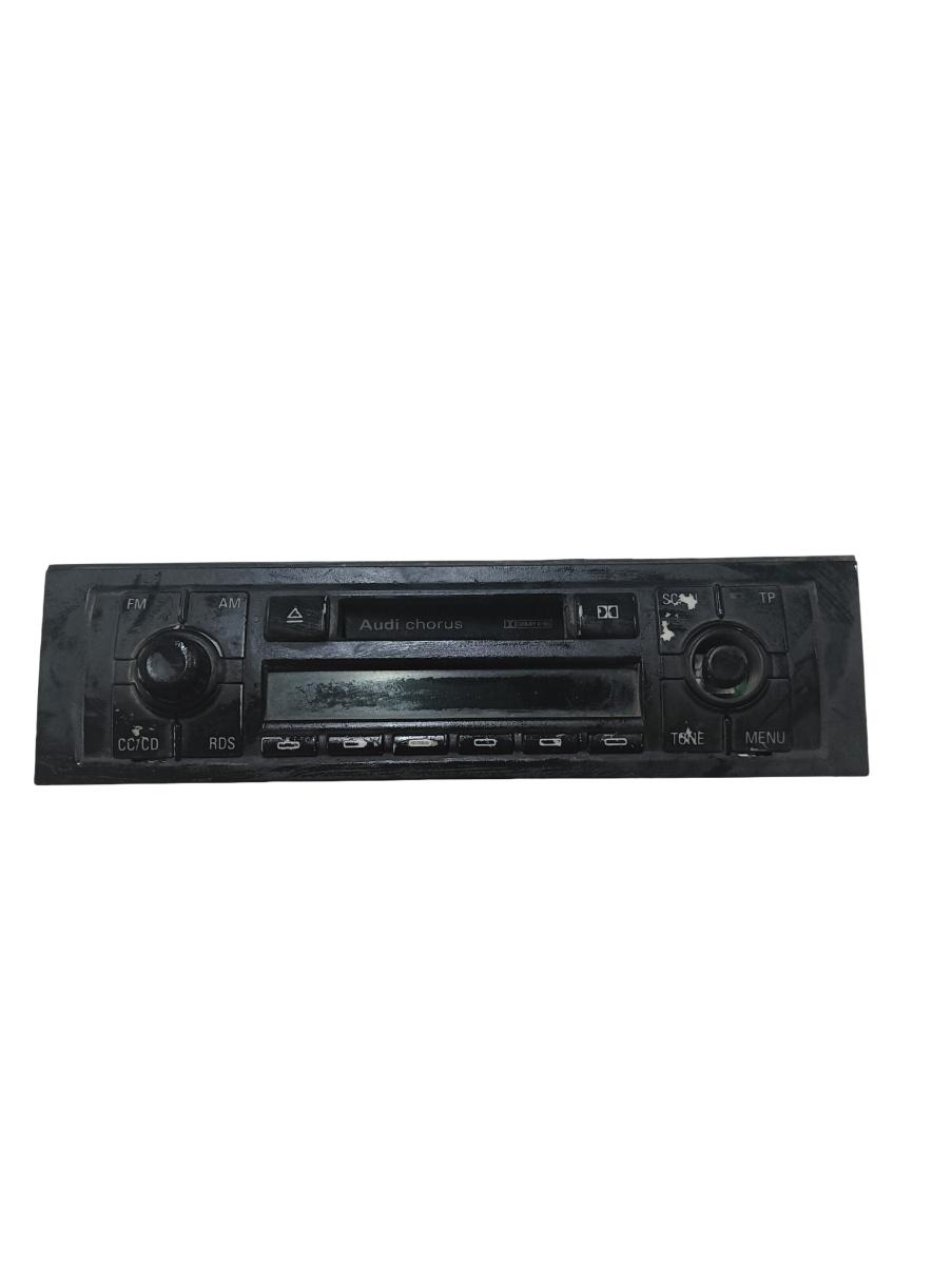 Cd player auto  AUDI A4 Avant 8D5, B5 1994 - 2001 8e0035152