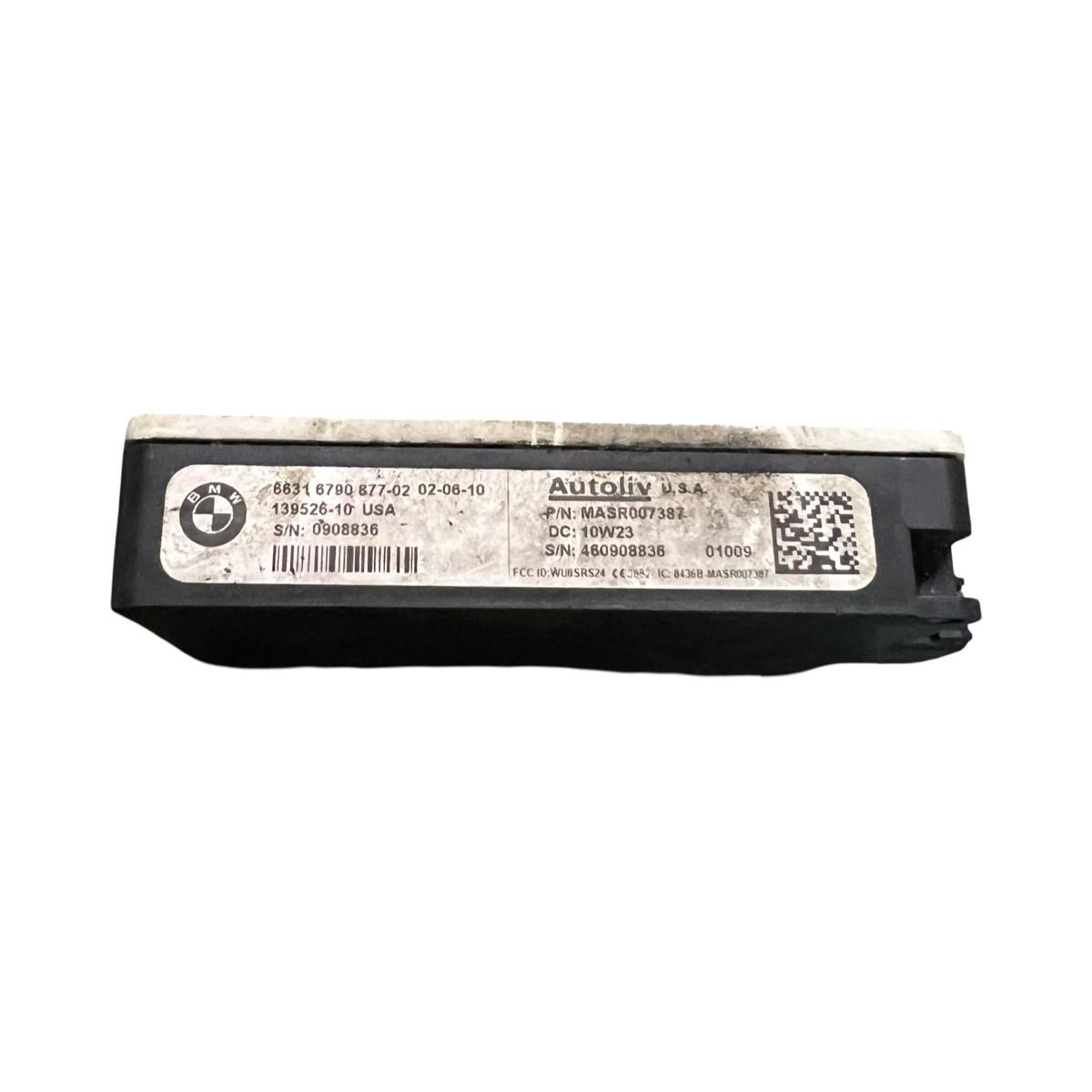 Senzor radar Distronic dreapta fata BMW 7 V F01, F02, F03, F04 2008 - 2015 13952610