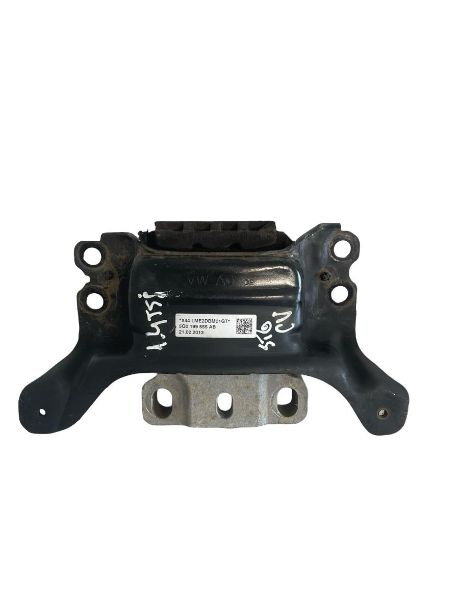 Suport cutie viteze VOLKSWAGEN GOLF VII 5G1, BE1 2012 - > 1.4TSI 5Q0199555AB