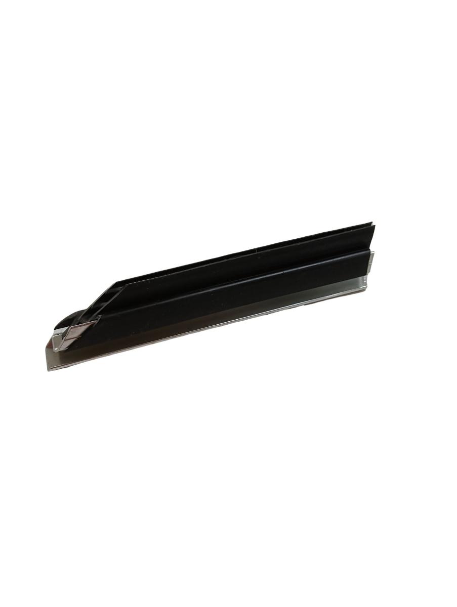 Ornament geam dreapta spate BMW 7 V F01, F02, F03, F04 2008 - 2015 – foto 2