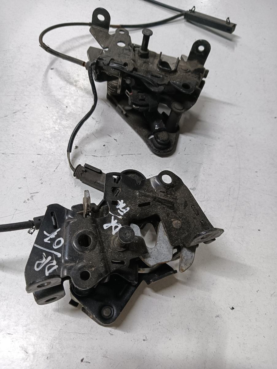 Incuietoare capota  BMW 7 V F01, F02, F03, F04 2008 - 2015 – foto 3