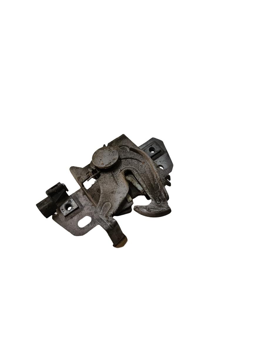 Incuietoare capota  VOLVO V50 MW, 545 2003 - 2012