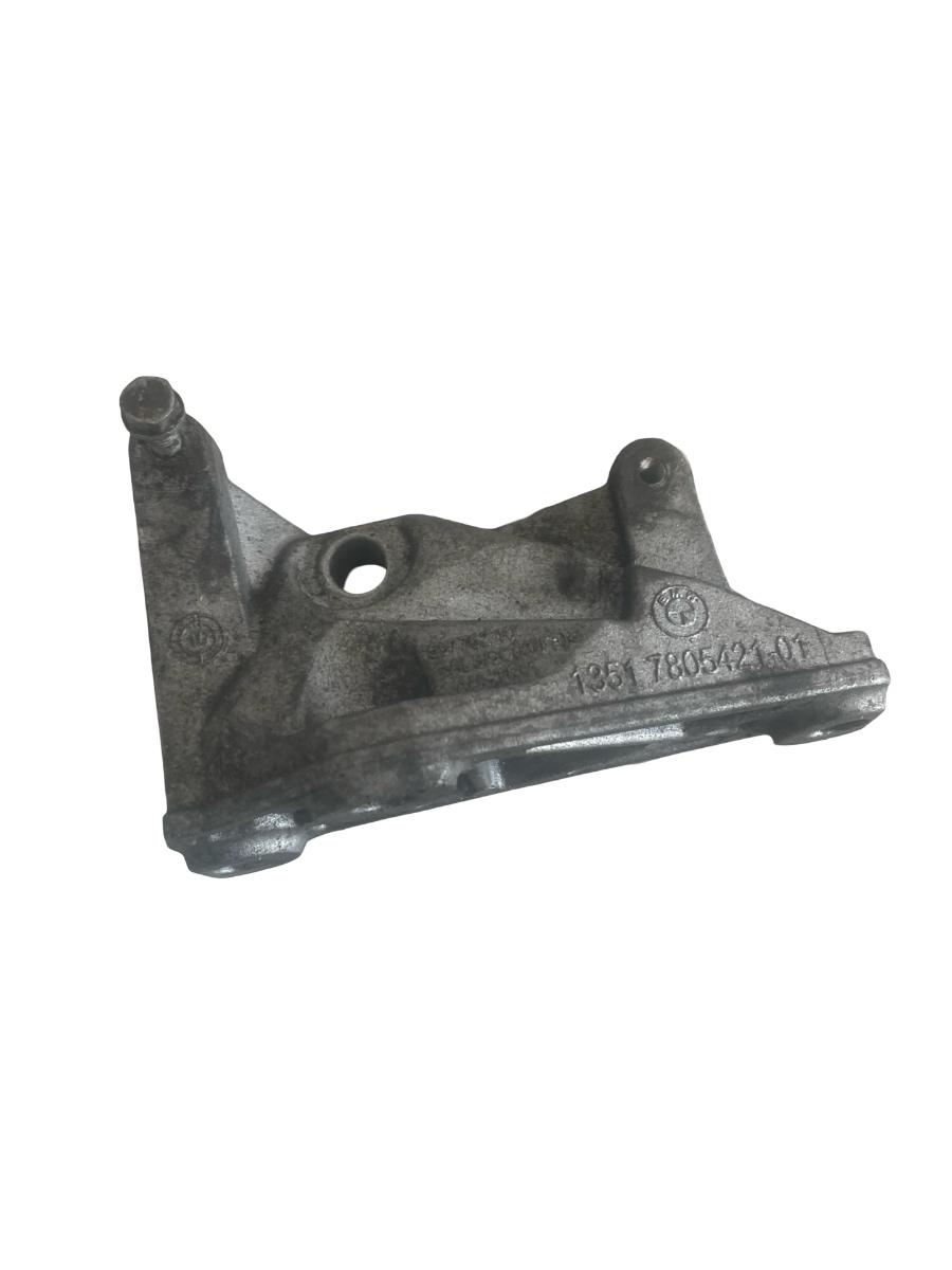 Suport pompa injectie BMW 7 V F01, F02, F03, F04 2008 - 2015 3.0D 7805421-01 – foto 3