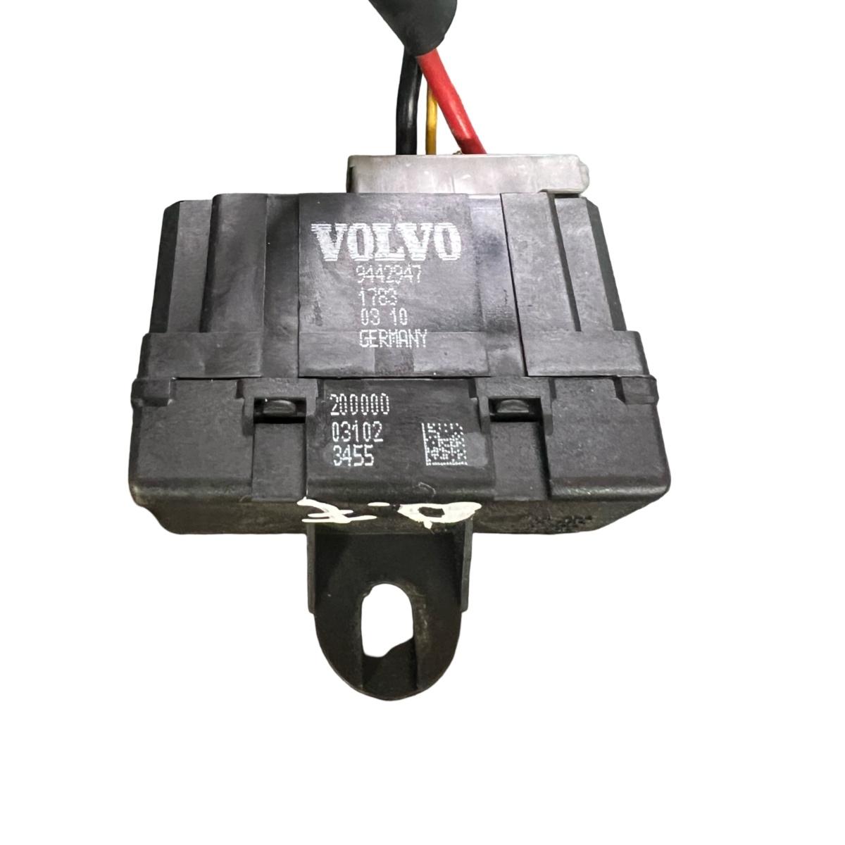 Releu incalzire scaun stanga fata VOLVO S60 I 384 2000 - 2010 9442947