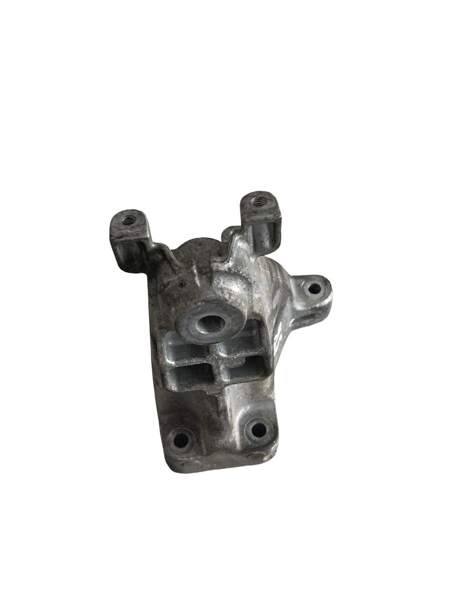 Suport motor stanga MERCEDES-BENZ S-CLASS W222, V222, X222 2013 - > 3.0 S 350 BlueTEC / d OM 642.861 A6422237304
