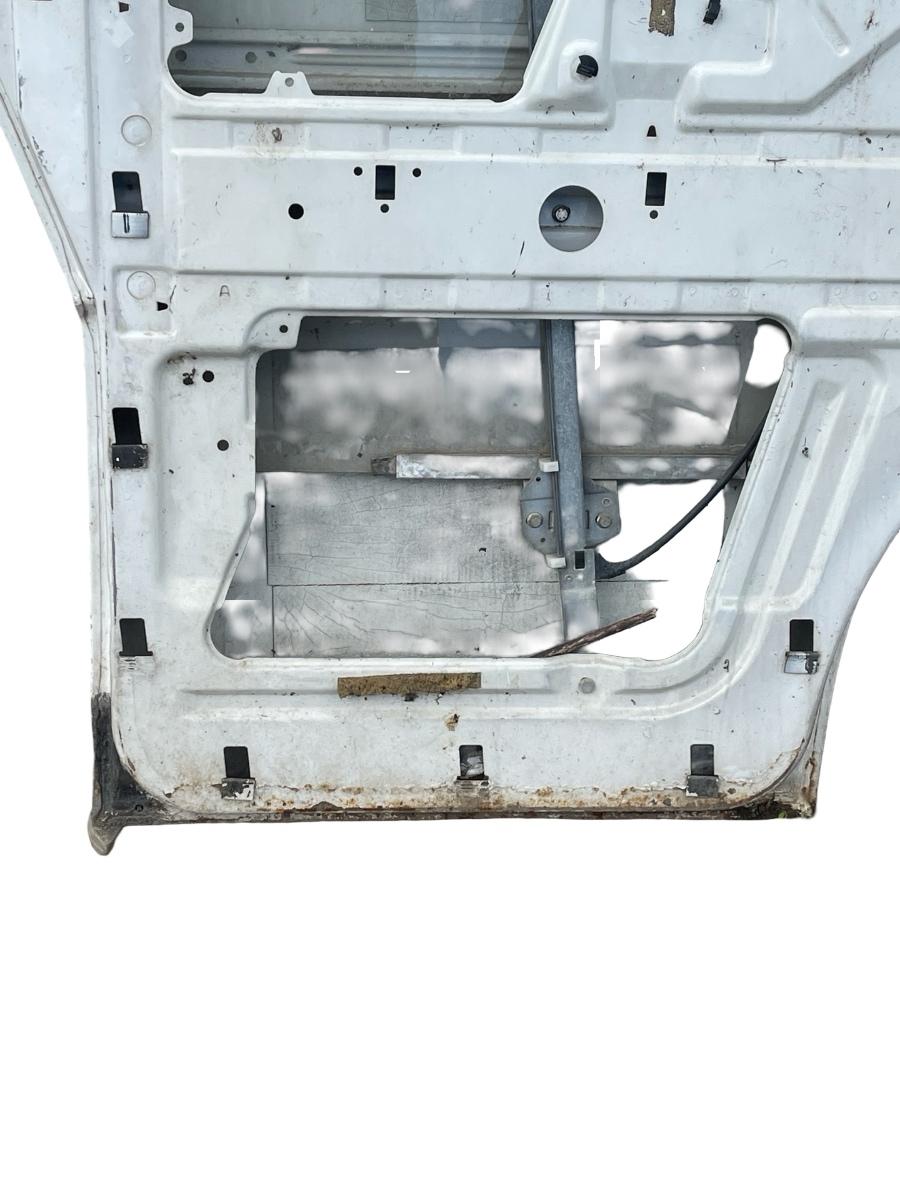 Usa Portiera stanga fata VOLKSWAGEN TRANSPORTER IV Bus 70XB, 70XC, 7DB, 7DW, 7DK 1990 - 2 – foto 4