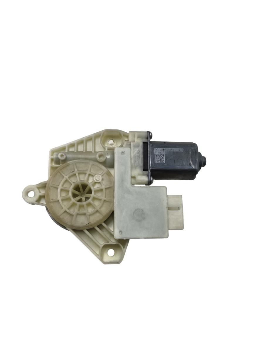 Motoras geam pivotant dreapta spate VOLKSWAGEN GOLF VII 5G1, BE1 2012 - > 5q4959812a