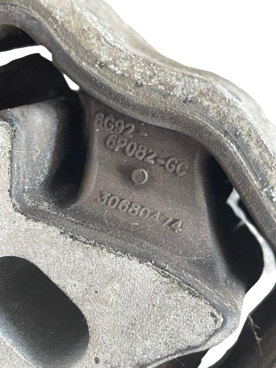 Suport tampon motor VOLVO XC60 156 2008 - > 2.0D 30680474 – foto 3