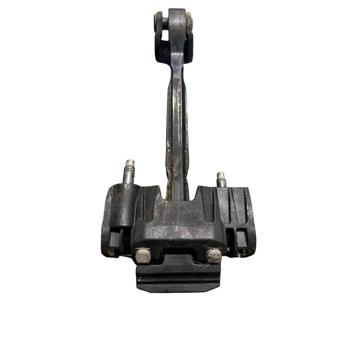 Opritor usa Limitator portiera spate dreapta spate VOLVO XC60 156 2008 - > 31298467