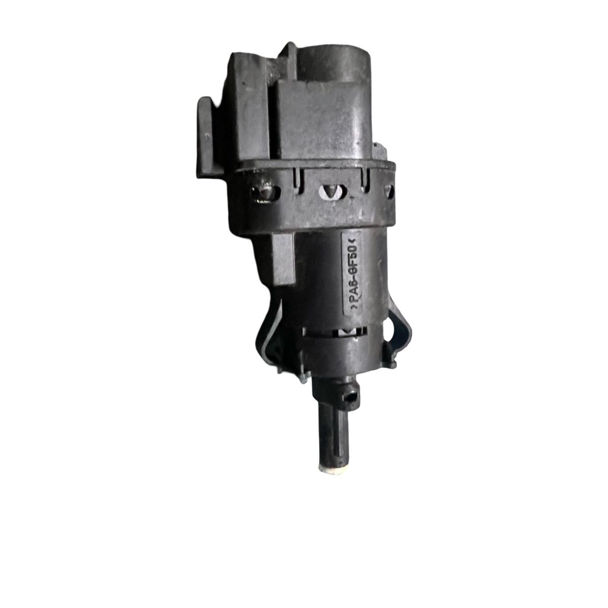 Comutator senzor pedala de frana VOLVO XC60 156 2008 - >, FORD FIESTA V JH_, JD_ 2001 - 2010 3M5T13480AC – foto 2