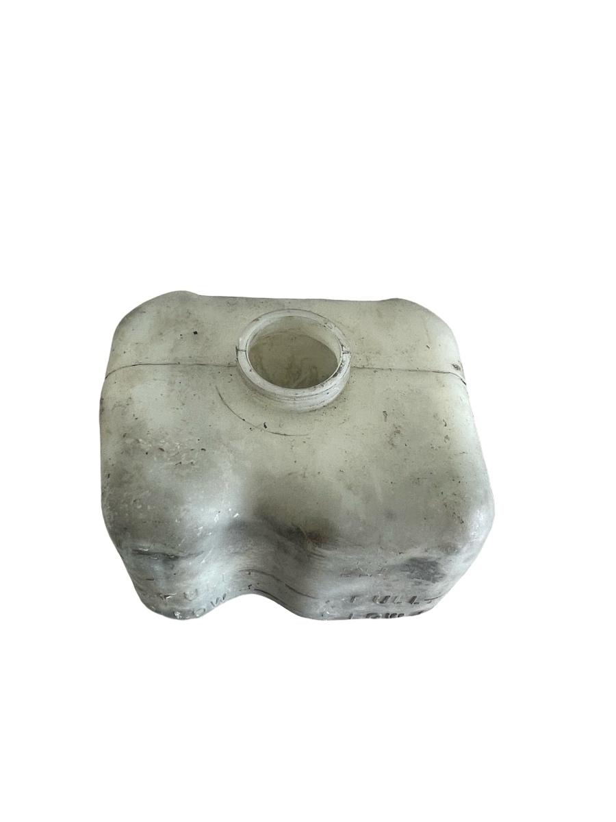 Vas rezervor de expansiune lichid de racire MITSUBISHI PAJERO II V3_W, V2_W, V4_W 1990 - 2001 – foto 2