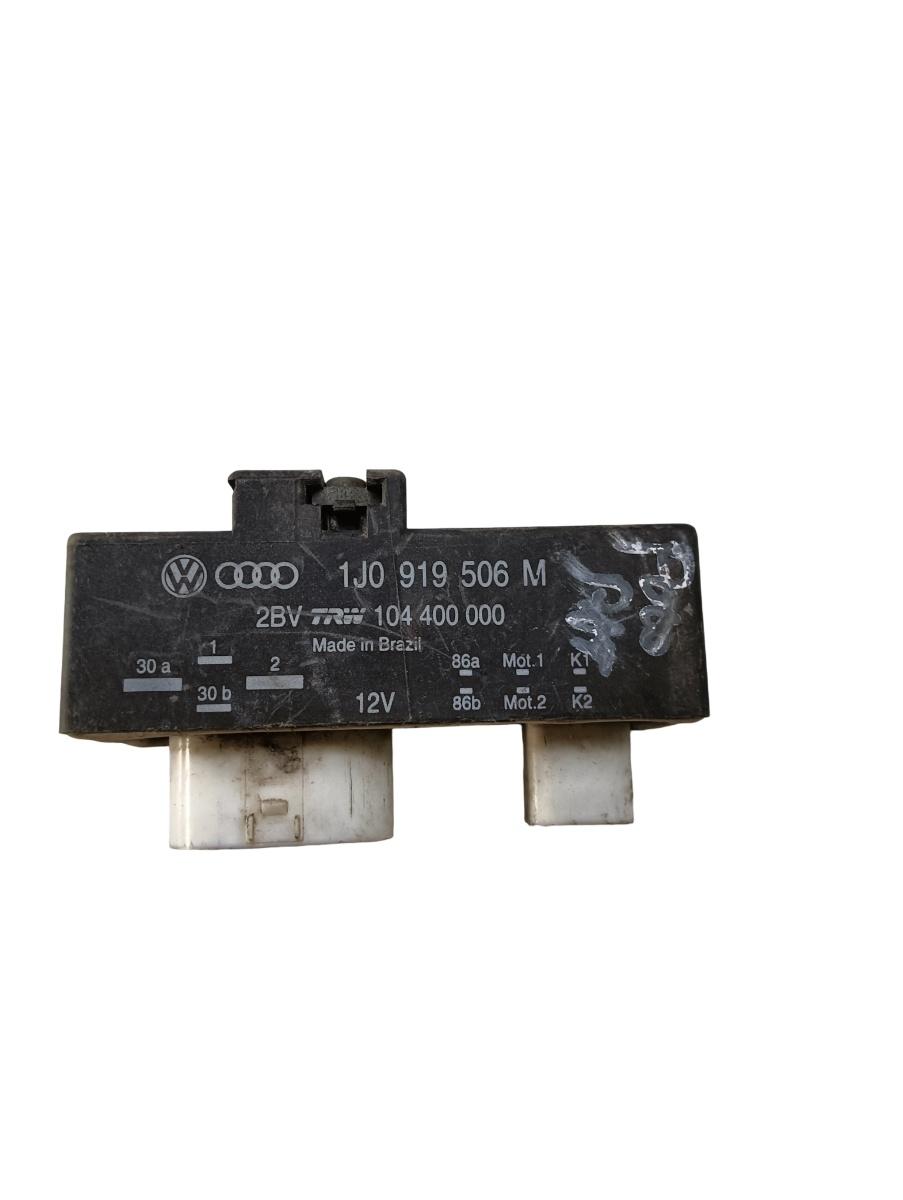 Releu ventilator lichid de racire VOLKSWAGEN POLO 9N_ 2001 - 2012 12V BZG VAG 1j0919506m
