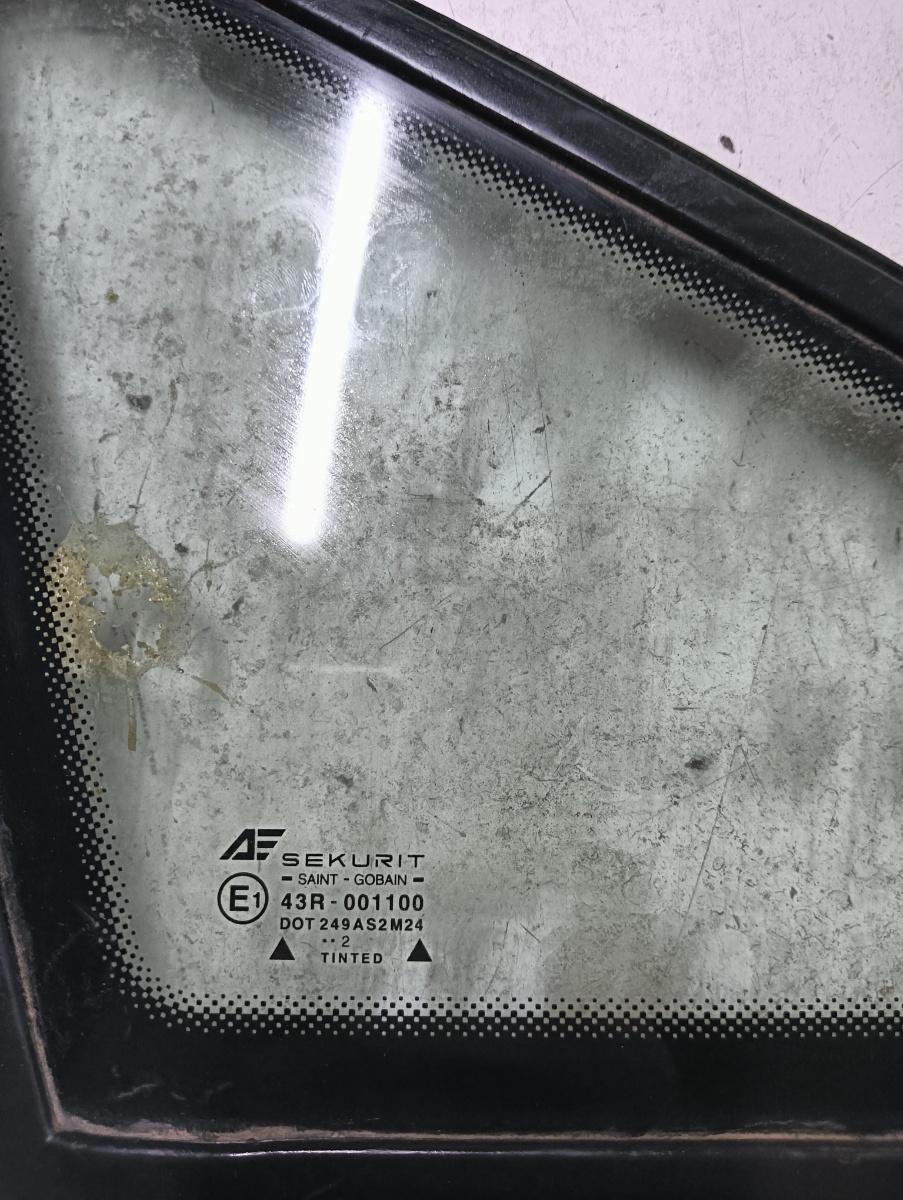 Geam  dreapta fata VOLKSWAGEN SHARAN 7M8, 7M9, 7M6 1995 - 2010 – foto 2