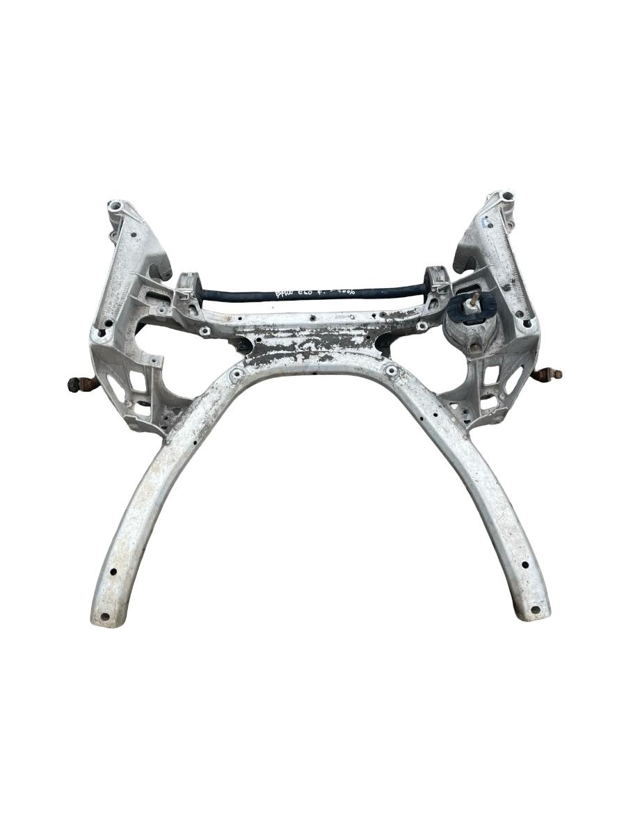 Punte / jug motor fata BMW 5 E60 2006  6759461