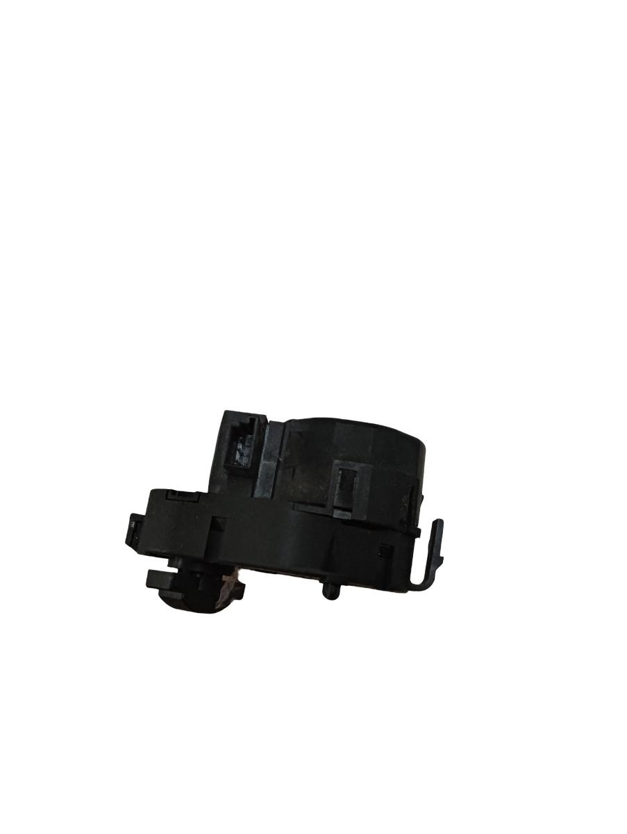 Actuator/motoras clapeta aer AC BMW 5 V Touring E61 2004 - 2010 6942994 – foto 2