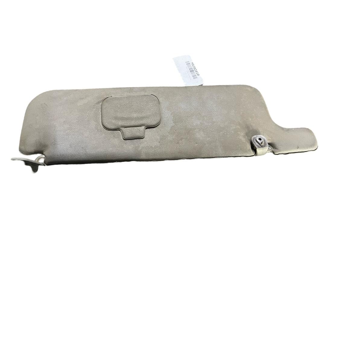 Parasolar dreapta MITSUBISHI PAJERO II V3_W, V2_W, V4_W 1990 - 2001