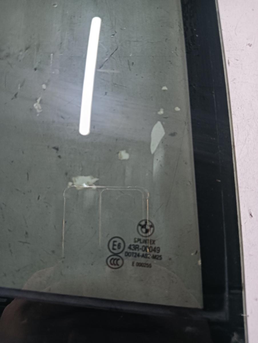 Geam  dreapta spate BMW 5 V Touring E61 2004 - 2010 – foto 2