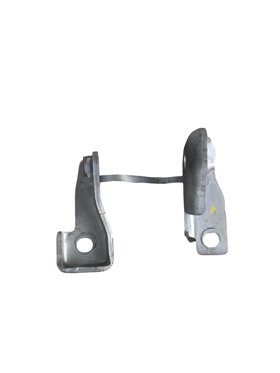 Suport Turbina NISSAN QASHQAI / QASHQAI +2 I J10, JJ10 2006 - 2014 2.0 dCi M1D, M9R 464214A