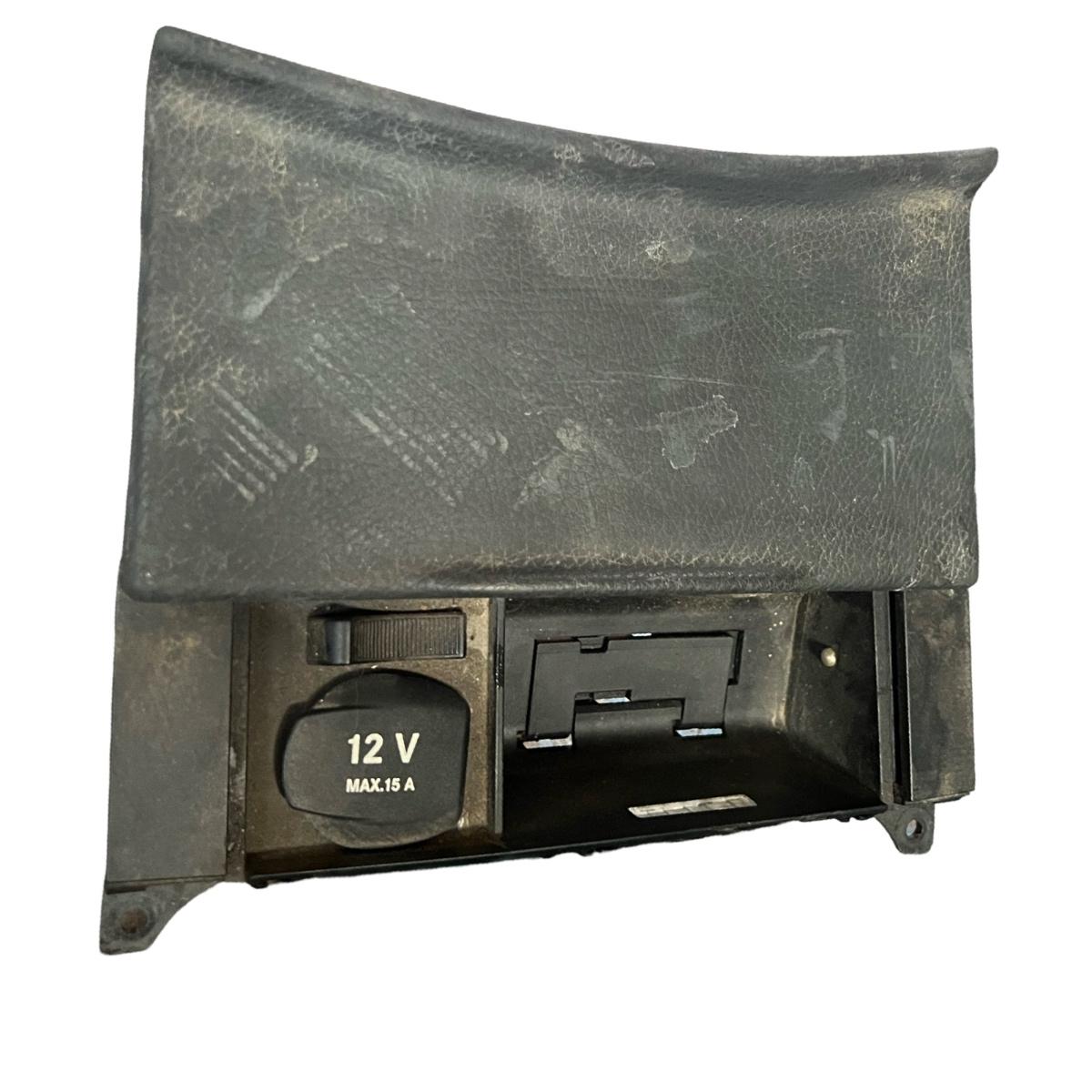 Interior compartiment/spatiu de depozitare spate MERCEDES-BENZ S-CLASS II W221, C215 2005 - 2013 A2216801652
