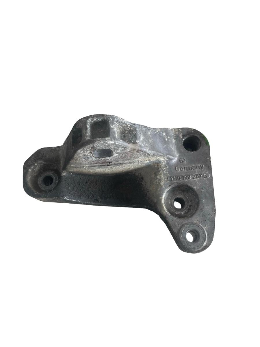 Suport motor VOLKSWAGEN TRANSPORTER V Platform/Chassis 7JD, 7JE, 7JL, 7JY, 7J 2.5 TDI AXD, BNZ 7H0199207B – foto 2