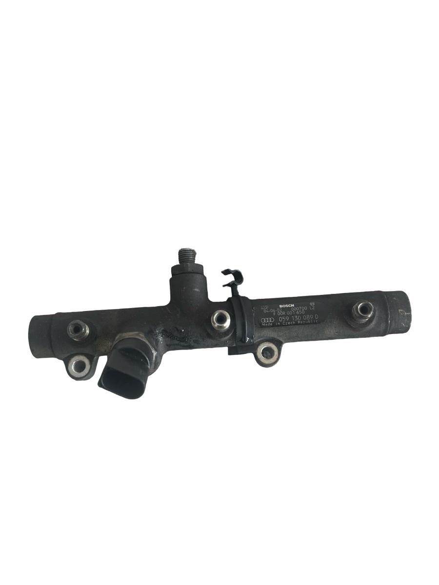 Rampa injectoare VOLKSWAGEN TOUAREG 7LA, 7L6, 7L7 2002 - 2013 3.0 V6 TDI BKS, CATA 059130089D