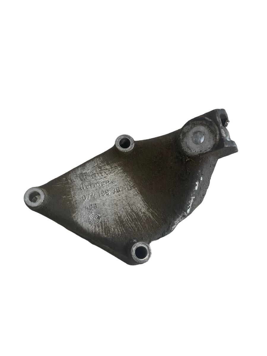 Suport motor VOLKSWAGEN LT 28-35 II Bus 2DB, 2DE, 2DK 1996 - 2006 2.5 SDI AGX 074199307B