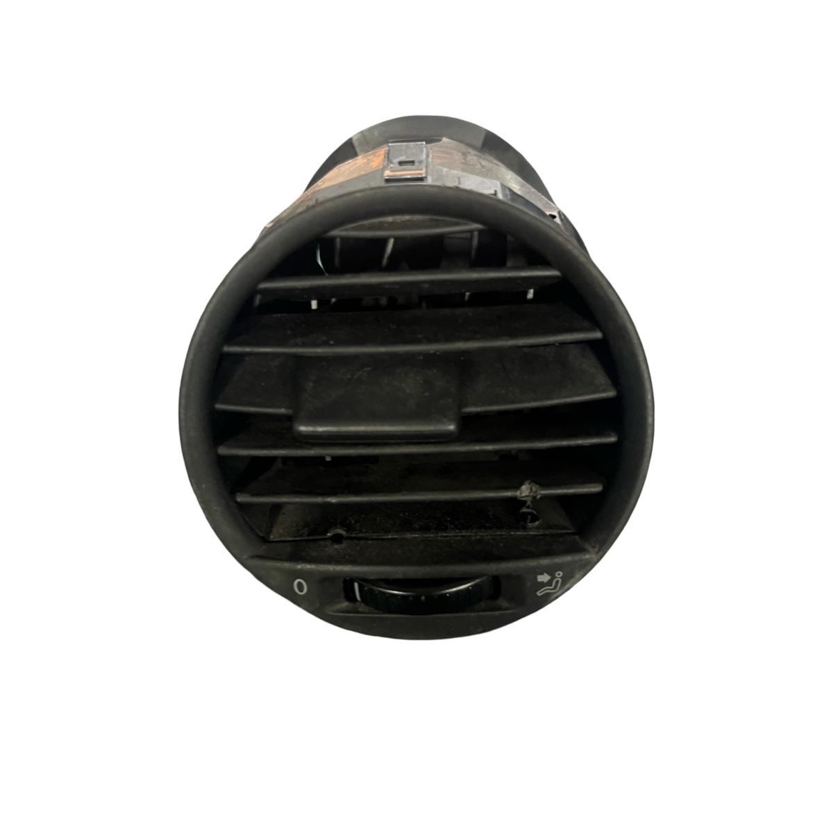 Grila de ventilatie bord centrala VOLKSWAGEN CADDY III Box 2KA, 2KH, 2CA, 2CH 2004 - 2015 2K0819703B