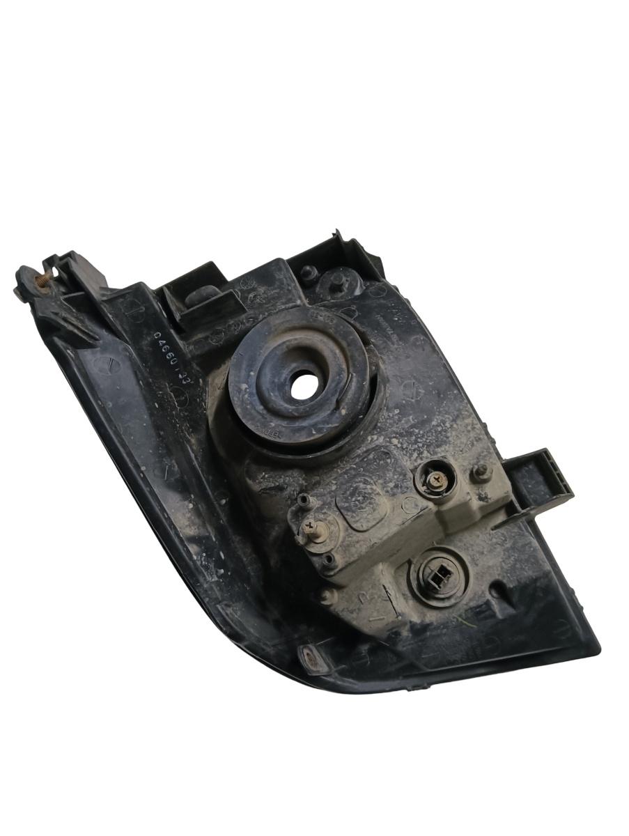 Far dreapta fata NISSAN X-TRAIL T30 2001 - 2013 – foto 3