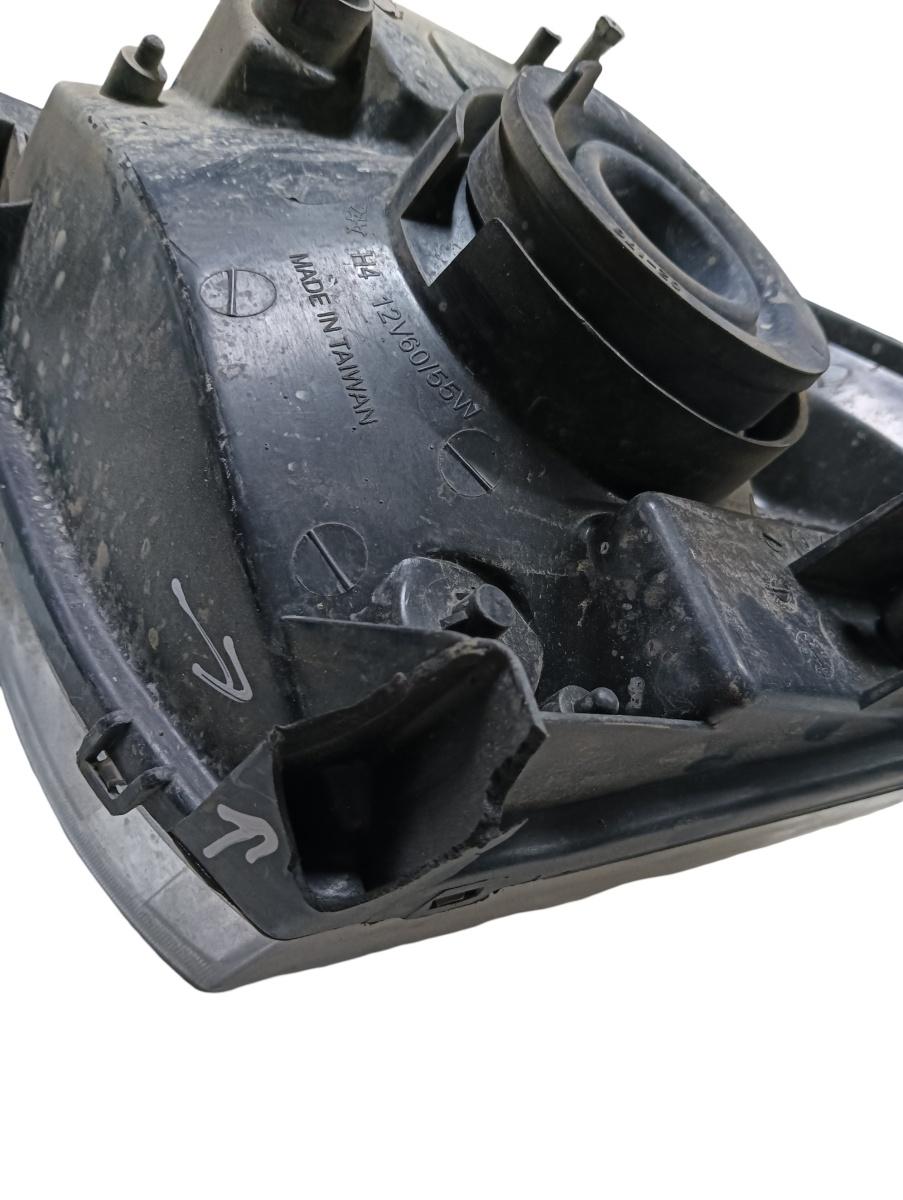 Far dreapta fata NISSAN X-TRAIL T30 2001 - 2013 – foto 4