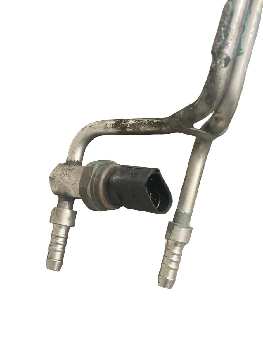 Conducta combustibil VOLKSWAGEN TOURAN 1T1, 1T2 2003 - 2010 2.0 FSI AXW  06F127505R – foto 2